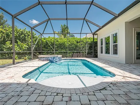 1207 Isla Verde Square Vero Beach FL 32963