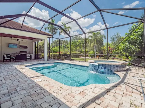 1207 Isla Verde Square Vero Beach FL 32963