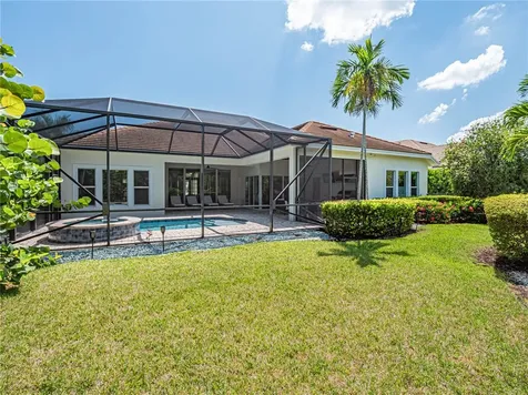 1207 Isla Verde Square Vero Beach FL 32963