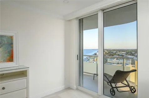 3554 Ocean Drive Vero Beach FL 32963