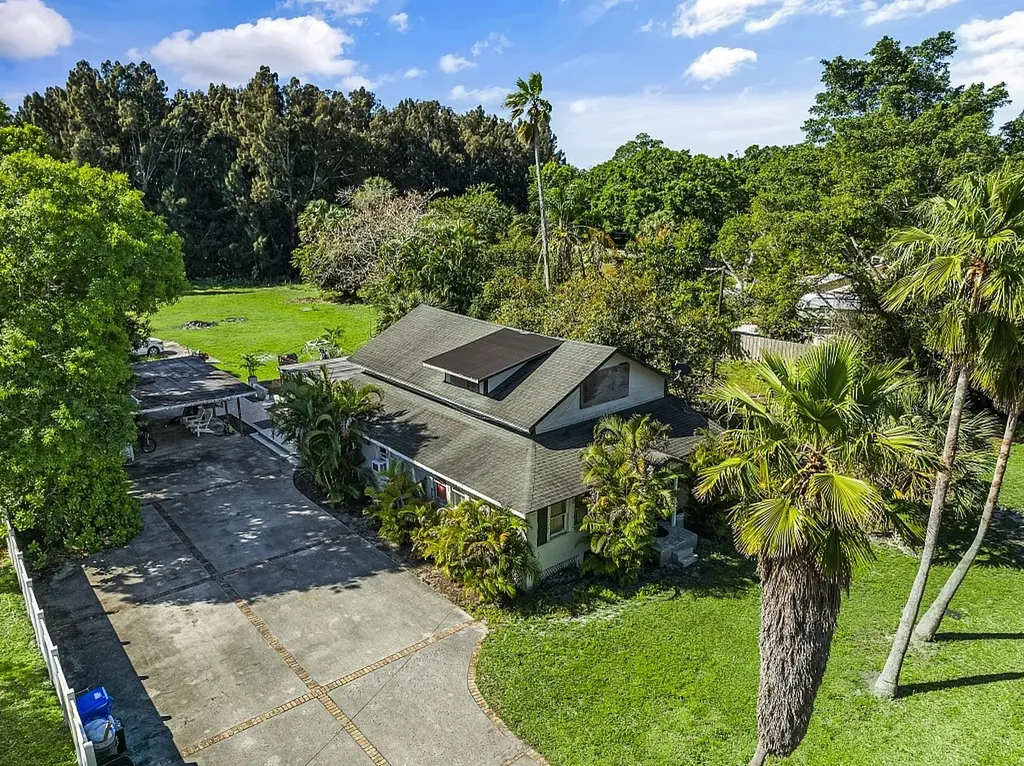 2103 17th Street Vero Beach FL 32960
