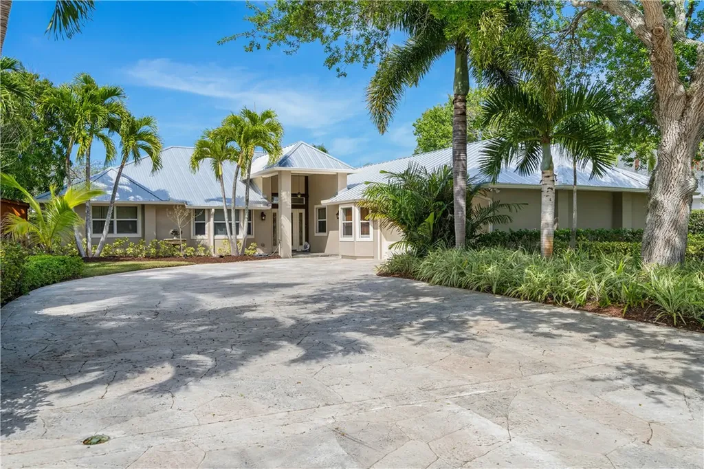 260 Sea Gull Avenue Vero Beach FL 32960