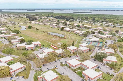 18 Vista Palm Lane Vero Beach FL 32962