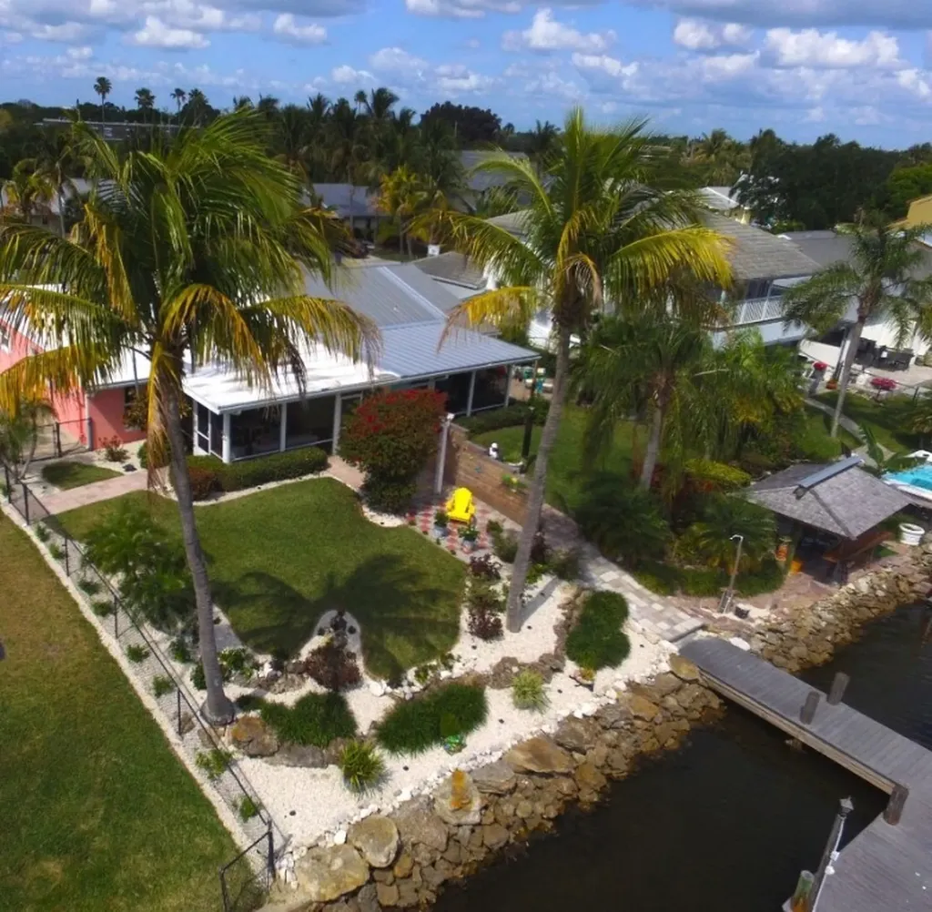 1864 Robalo Drive Vero Beach FL 32960