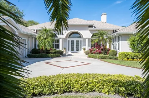 2120 Captains Walk Vero Beach FL 32963