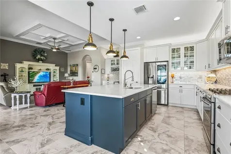 294 11th Square SW Vero Beach FL 32962