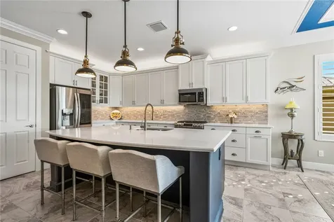 294 11th Square SW Vero Beach FL 32962