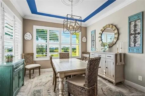 294 11th Square SW Vero Beach FL 32962