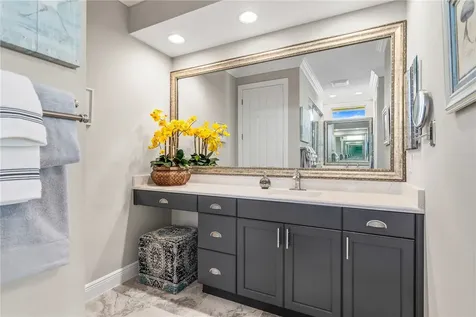 294 11th Square SW Vero Beach FL 32962