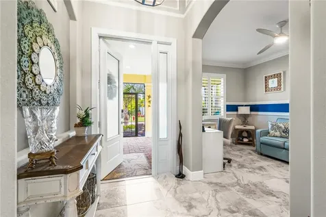 294 11th Square SW Vero Beach FL 32962