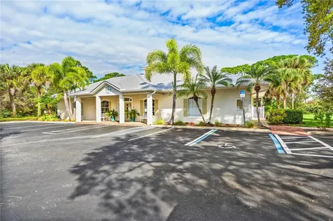 294 11th Square SW Vero Beach FL 32962