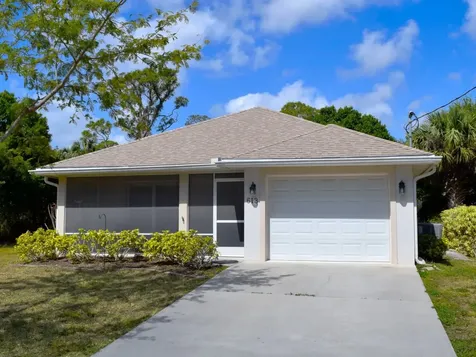 613 30th Avenue SW Vero Beach FL 32968