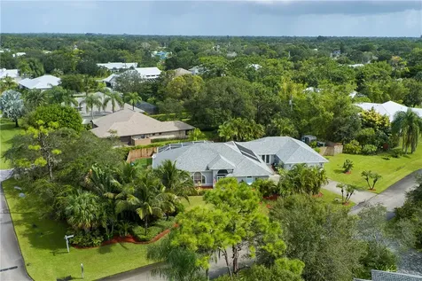 79 Blue Island Street Sebastian FL 32958