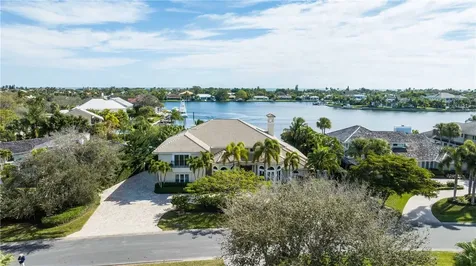 237 Spinnaker Drive Vero Beach FL 32963