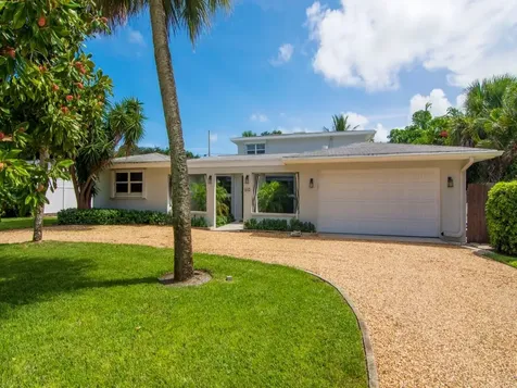 610 Honeysuckle Lane Vero Beach FL 32963