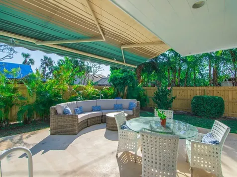 610 Honeysuckle Lane Vero Beach FL 32963