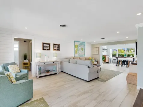 610 Honeysuckle Lane Vero Beach FL 32963
