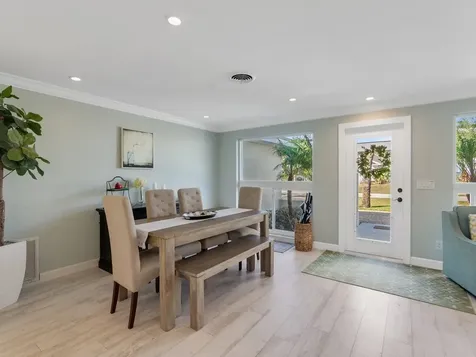 610 Honeysuckle Lane Vero Beach FL 32963