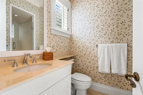 365 Riverway Court Vero Beach FL 32963