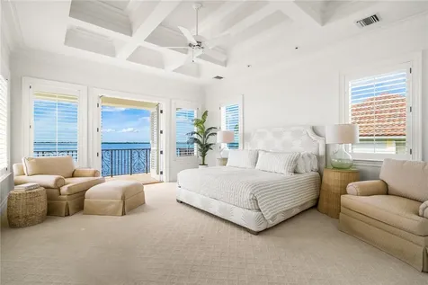365 Riverway Court Vero Beach FL 32963