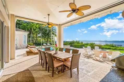 365 Riverway Court Vero Beach FL 32963