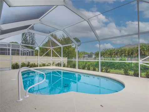 2511 SE Snapper Street Port St. Lucie FL 34952