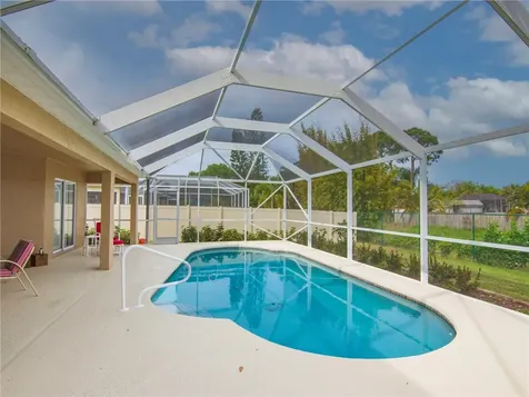 2511 SE Snapper Street Port St. Lucie FL 34952