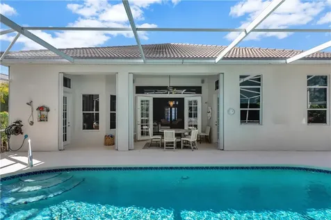 971 Island Club Square Vero Beach FL 32963