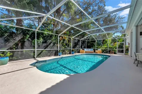 971 Island Club Square Vero Beach FL 32963