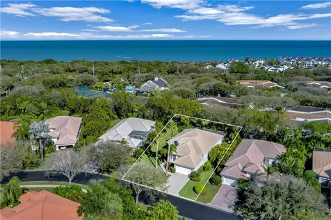 971 Island Club Square Vero Beach FL 32963