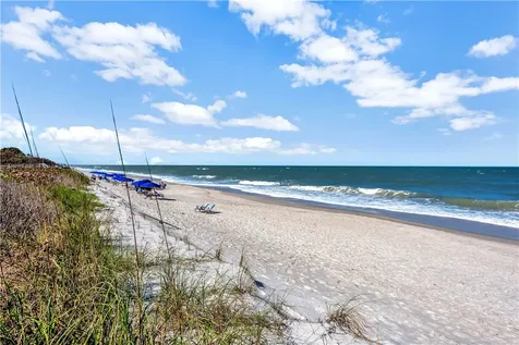 971 Island Club Square Vero Beach FL 32963