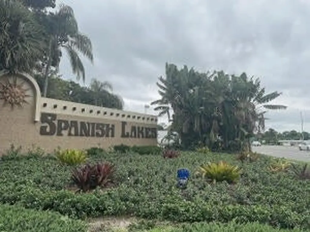 64 Mediterranean Boulevard N Port St. Lucie FL 34952