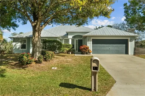 1830 8th Court SW Vero Beach FL 32962