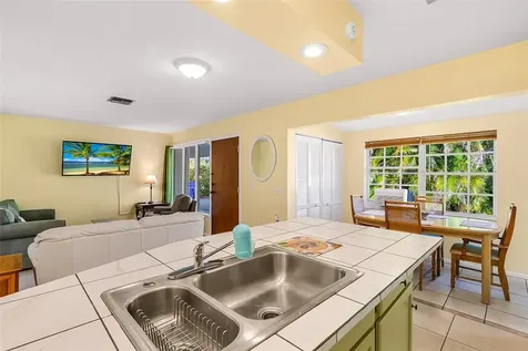 1430 6th Avenue Vero Beach FL 32960