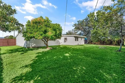 1430 6th Avenue Vero Beach FL 32960