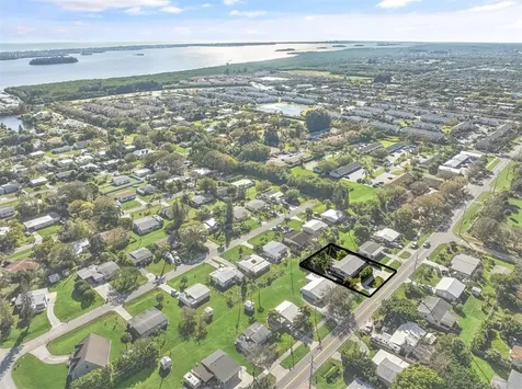 1430 6th Avenue Vero Beach FL 32960