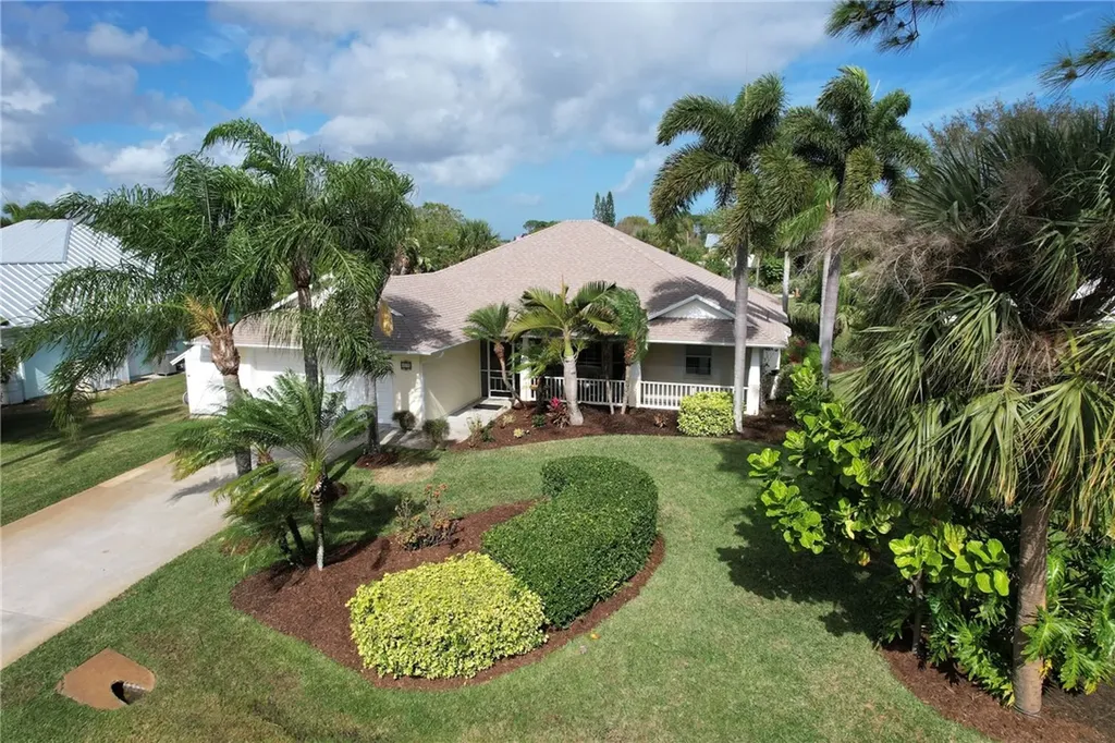 498 Hibiscus Avenue Sebastian FL 32958