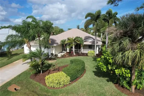 498 Hibiscus Avenue Sebastian FL 32958