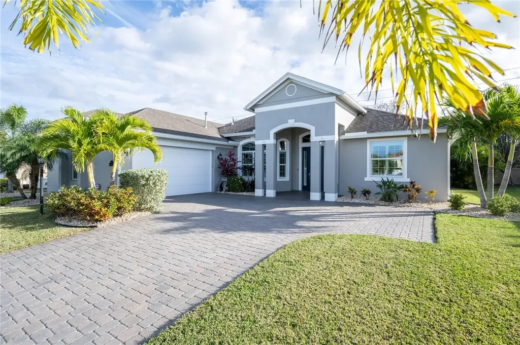 723 Fortunella Circle SW Vero Beach FL 32968