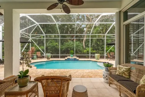 911 Island Club Square Vero Beach FL 32963