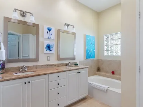 1735 Victoria Circle Vero Beach FL 32967