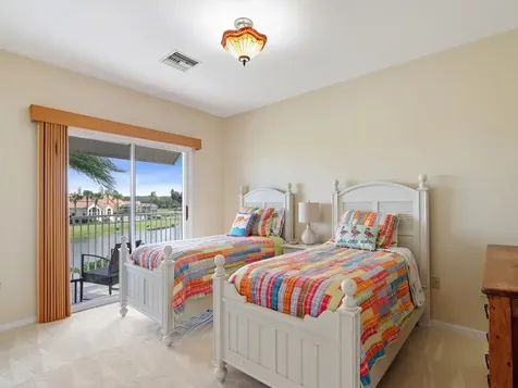 1735 Victoria Circle Vero Beach FL 32967