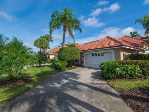 1735 Victoria Circle Vero Beach FL 32967
