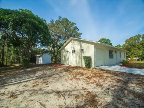 4555 47th Court Vero Beach FL 32967
