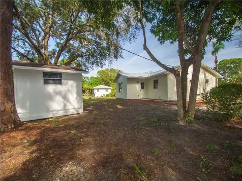 4555 47th Court Vero Beach FL 32967
