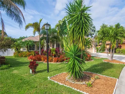 315 22nd Avenue SW Vero Beach FL 32962