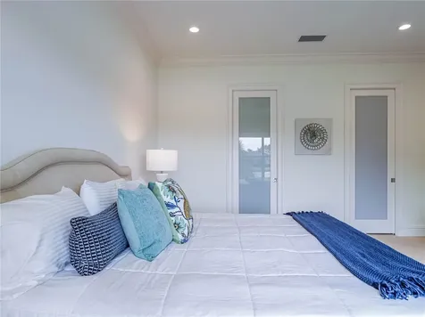 2114 Falls Circle Vero Beach FL 32967
