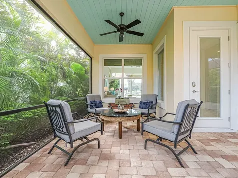 2114 Falls Circle Vero Beach FL 32967