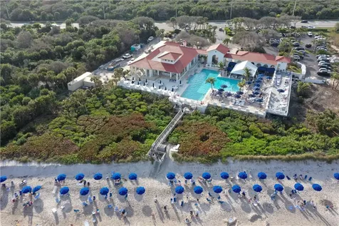 2114 Falls Circle Vero Beach FL 32967