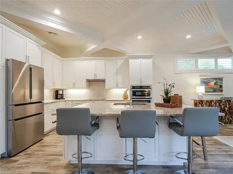 2114 Falls Circle Vero Beach FL 32967